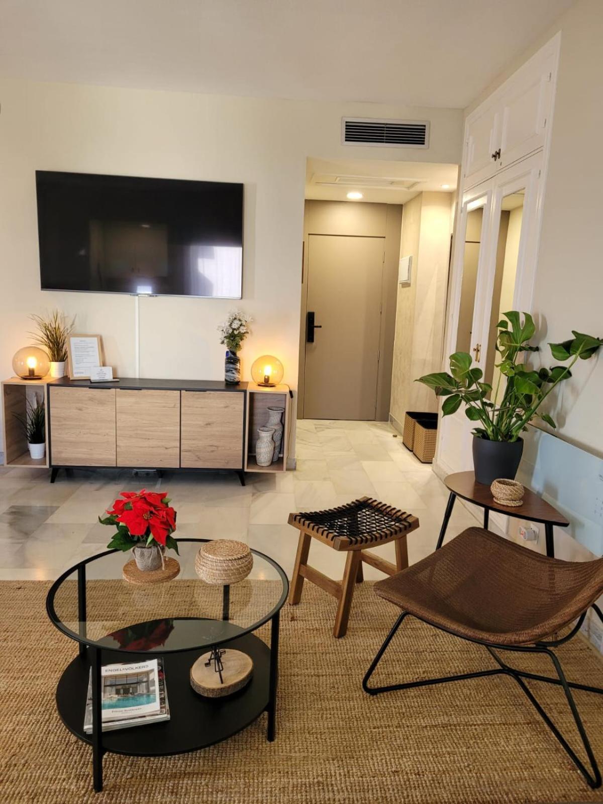 New & Beautiful Loft In Puerto Banus Apartment Marbella Exterior foto